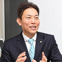 代表 行政書士 野村 義友