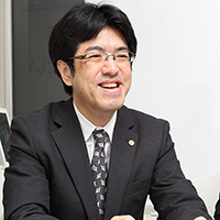 行政書士 仙石 健児